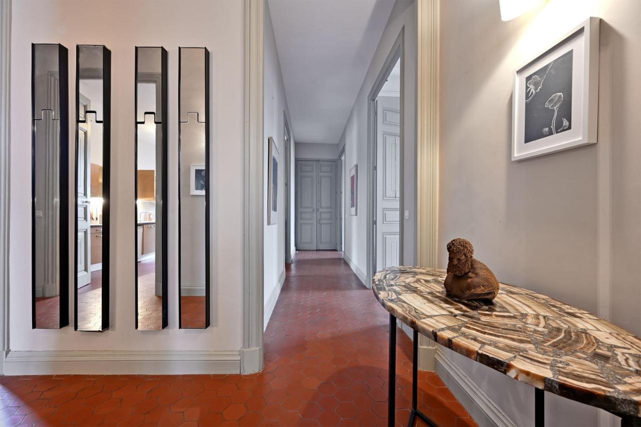 Appartement Le Vieux Sextier - Ac Clim - Lumineux - Wifi - Hypercentre à Avignon Extérieur photo
