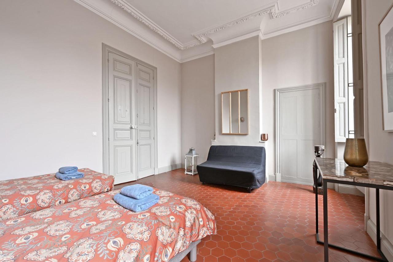 Appartement Le Vieux Sextier - Ac Clim - Lumineux - Wifi - Hypercentre à Avignon Extérieur photo